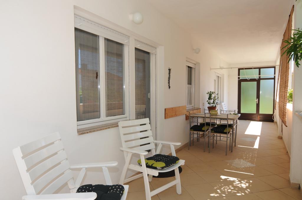 Apartment Duka Krk Town Eksteriør bilde